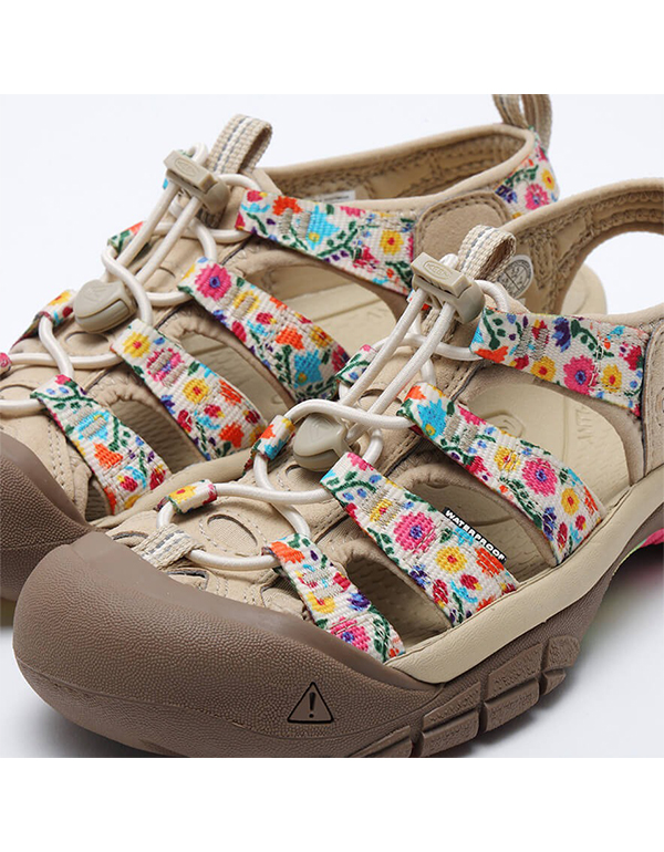 KEEN WOMENS NEWPORT RETRO SANDAL MULTI SAFARI